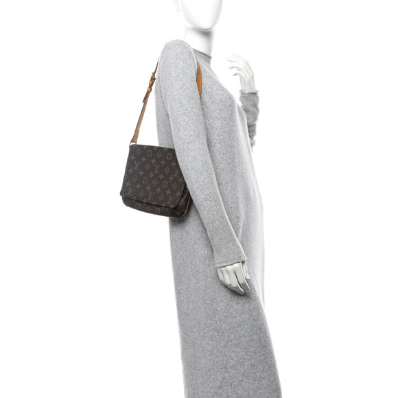 Louis Vuitton Musette Tango #184349L71B - Picture 2 of 13